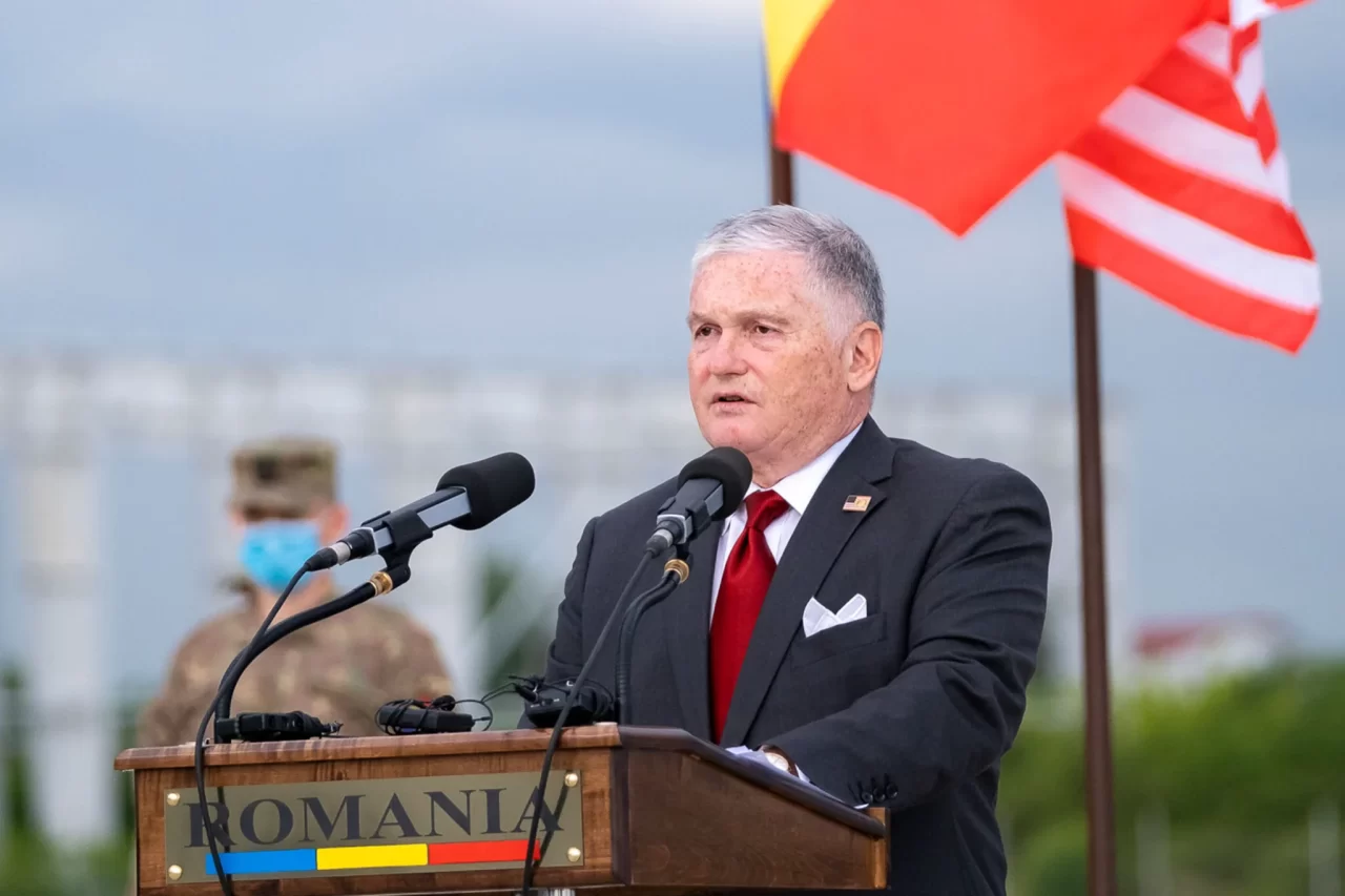 Foști ambasadori