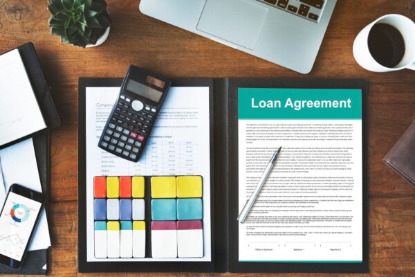 Cum compari corect ofertele de credit înainte să semnezi
